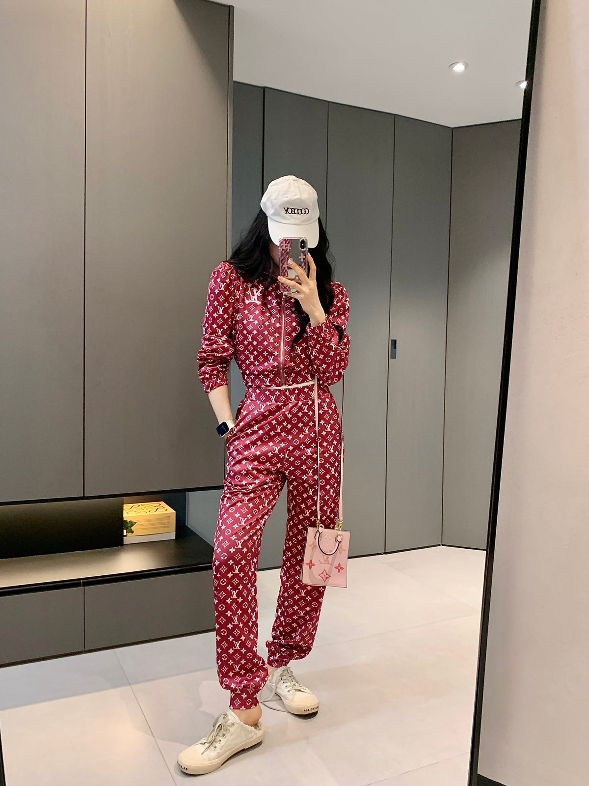 V Fashion letter print set 0724101111
