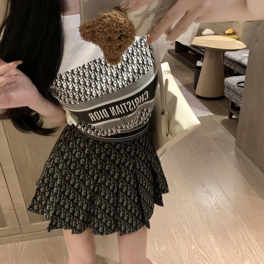 New Classic Letter Short-sleeved T-shirt High Waist Jacquard Pleated Skirt 1024062706