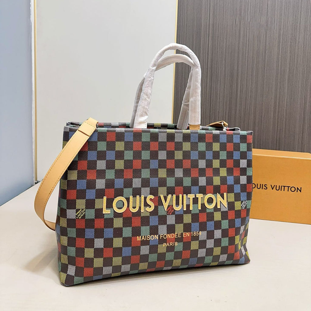 V Fashionable new checkered handbag 0724101013