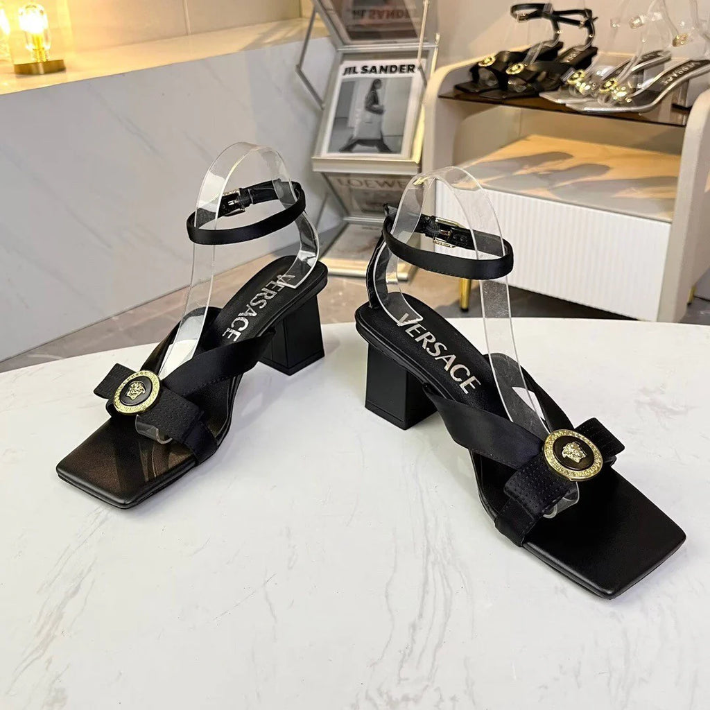 New Fashion Versatile High Heel Sandals 1024052311