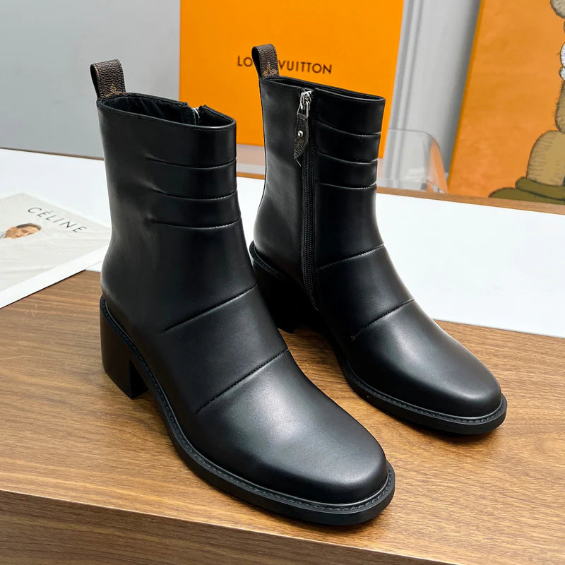 New versatile vintage mid top boots with floral patterns 1024093021