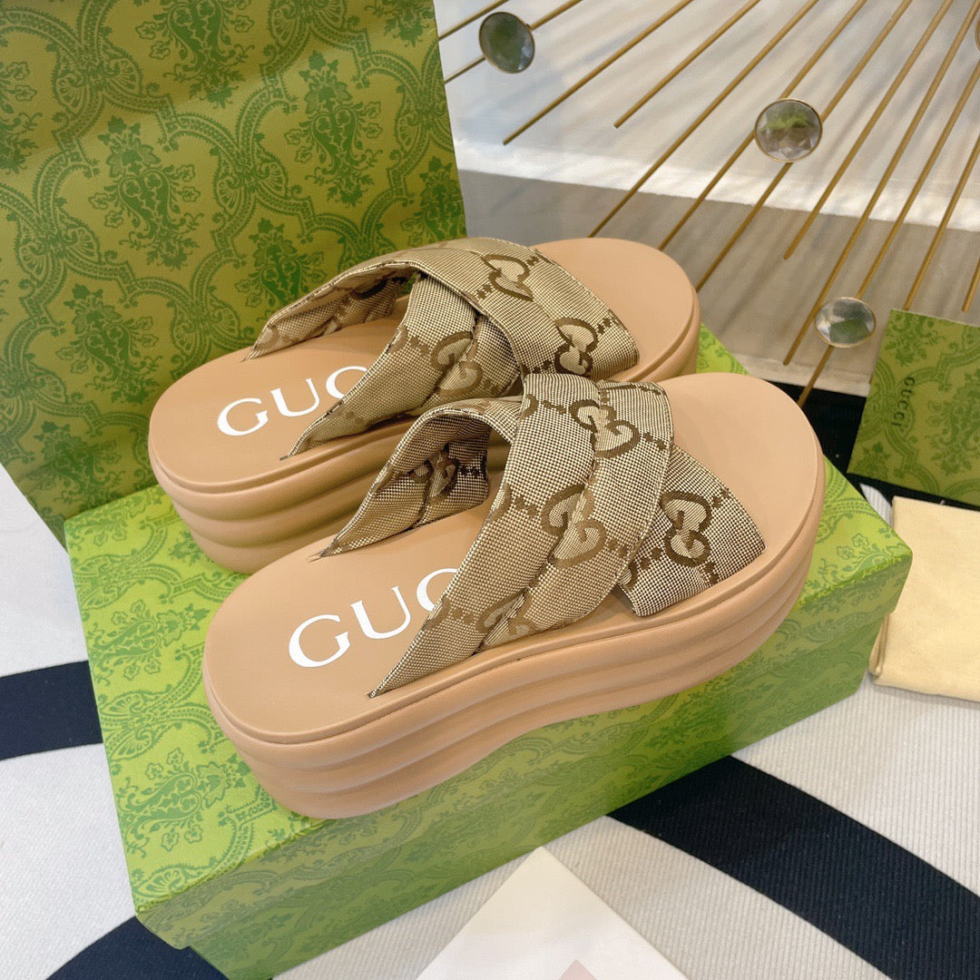 Gucc1 top fashion thick-soled lightweight printed slippers 0724030806