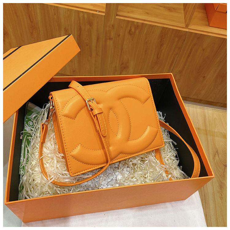 New Crossbody Bag Fashionable Small Square Bag Shoulder 1024071522