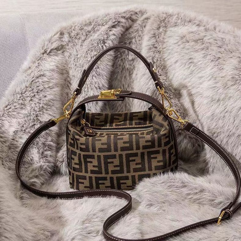 New Genuine Leather Bags PD01042805