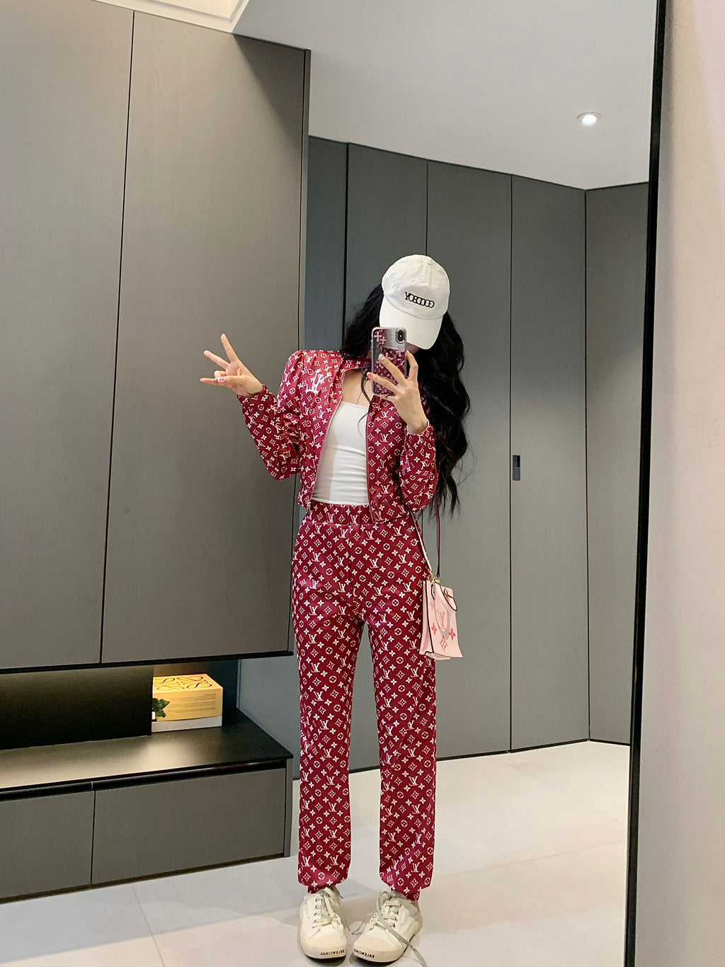 V Fashion letter print set 0724101111