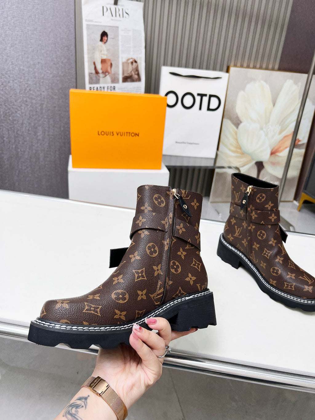 L fashion printed leather boots 0724102313
