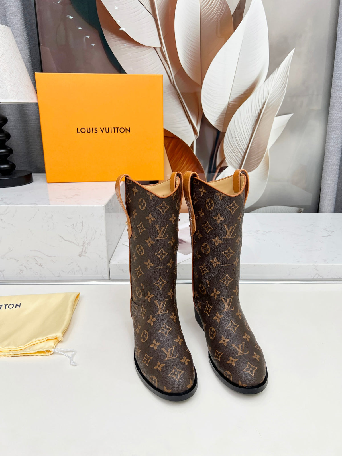 L new fashionable printed long boots 0725092201