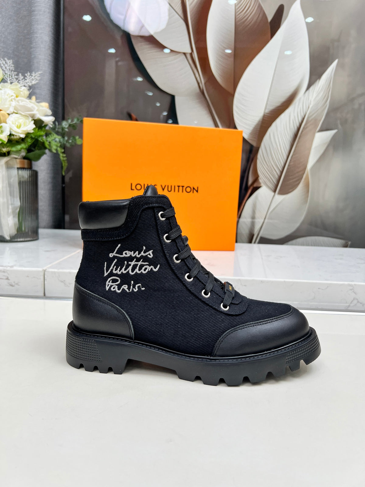 L 25ss Autumn and Winter New Printed Women's boots 0725082101