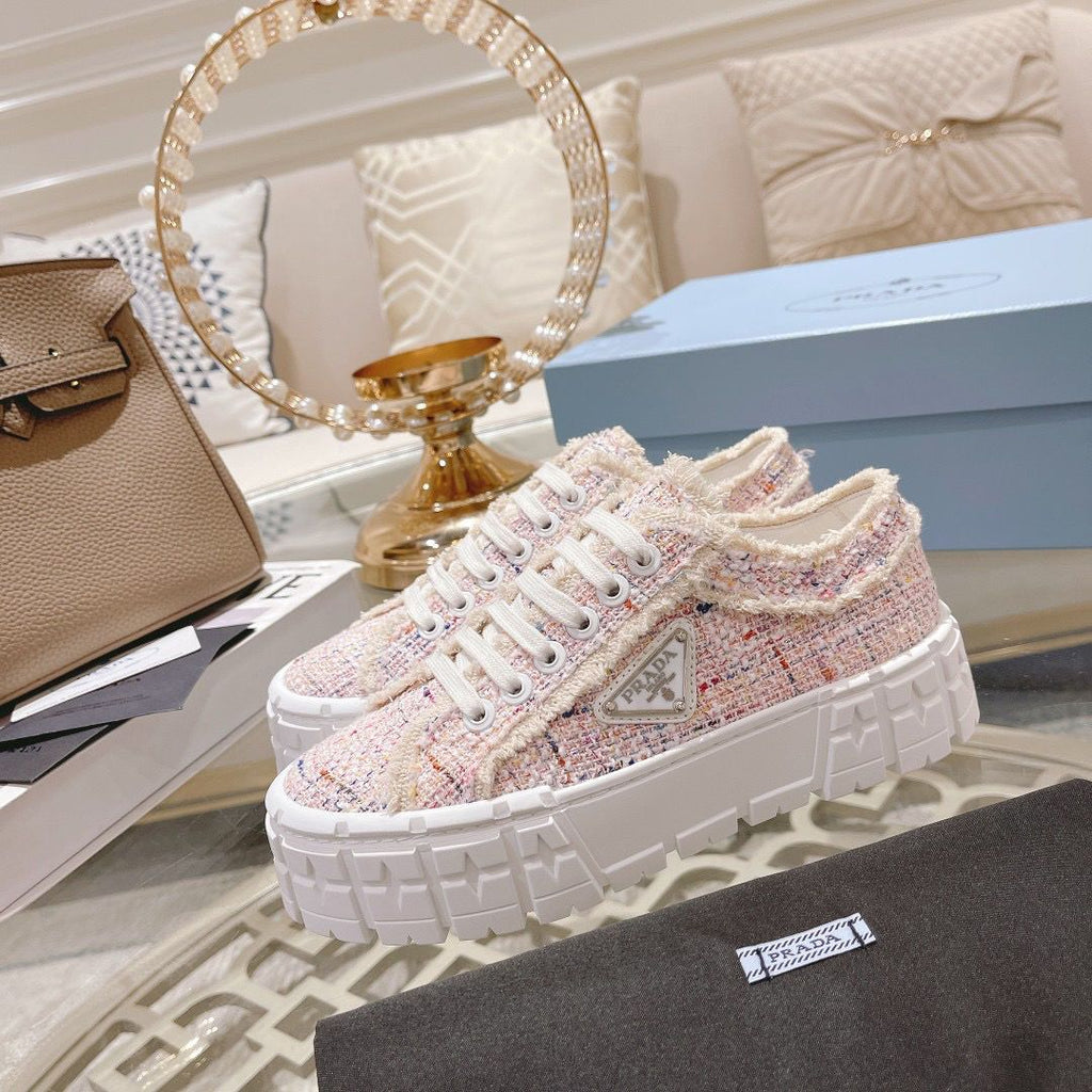 New Thick-soled Muffin Board Shoes Women's Sports Shoes Casual 1024052725