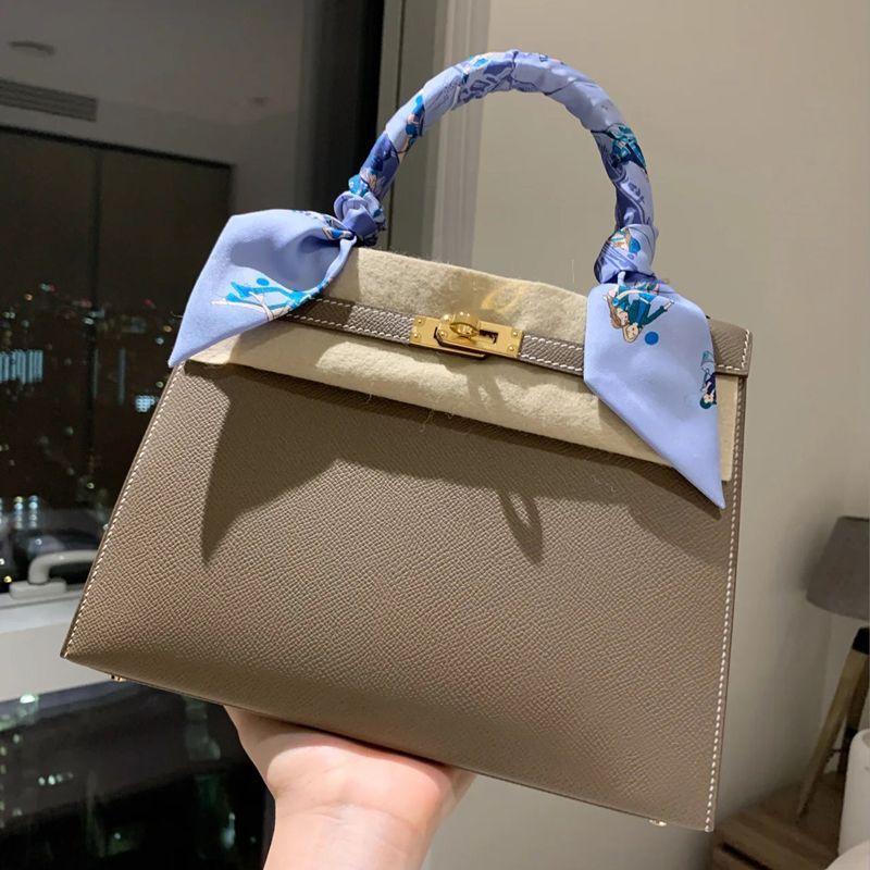 New High-end Feel Handbag Shoulder Crossbody Small Bag 10231229LY10
