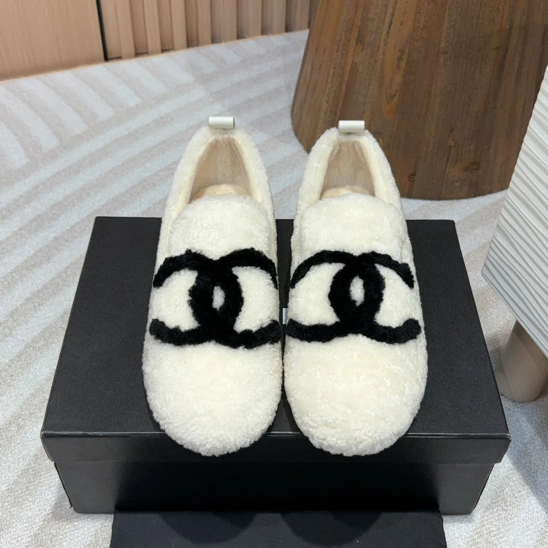 New color blocked wool loafers 1024101515
