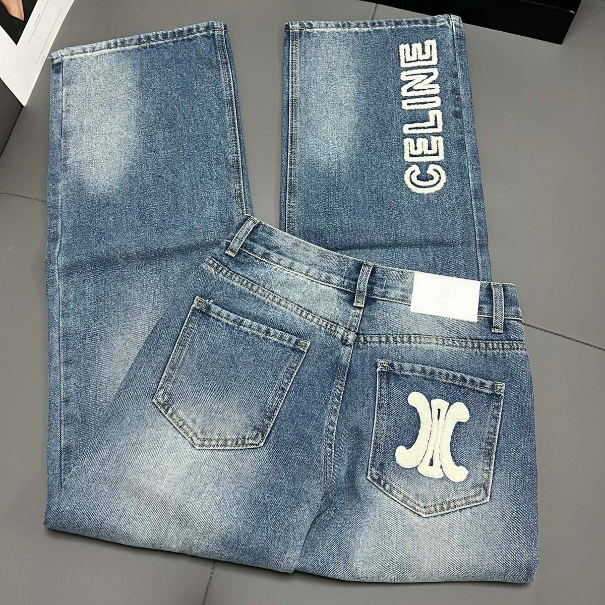 New fashionable and versatile women's casual jeans 1025021310