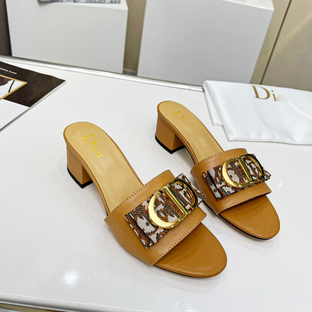 low heel metal sandals 03082