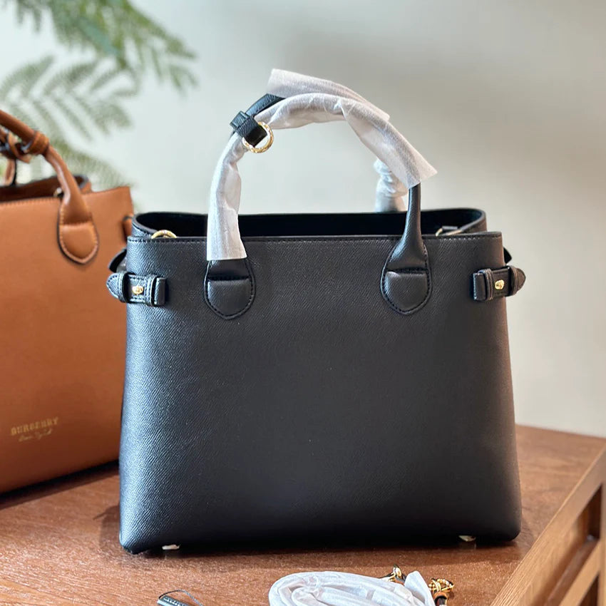 Luxury classic plaid handbag 1024071102