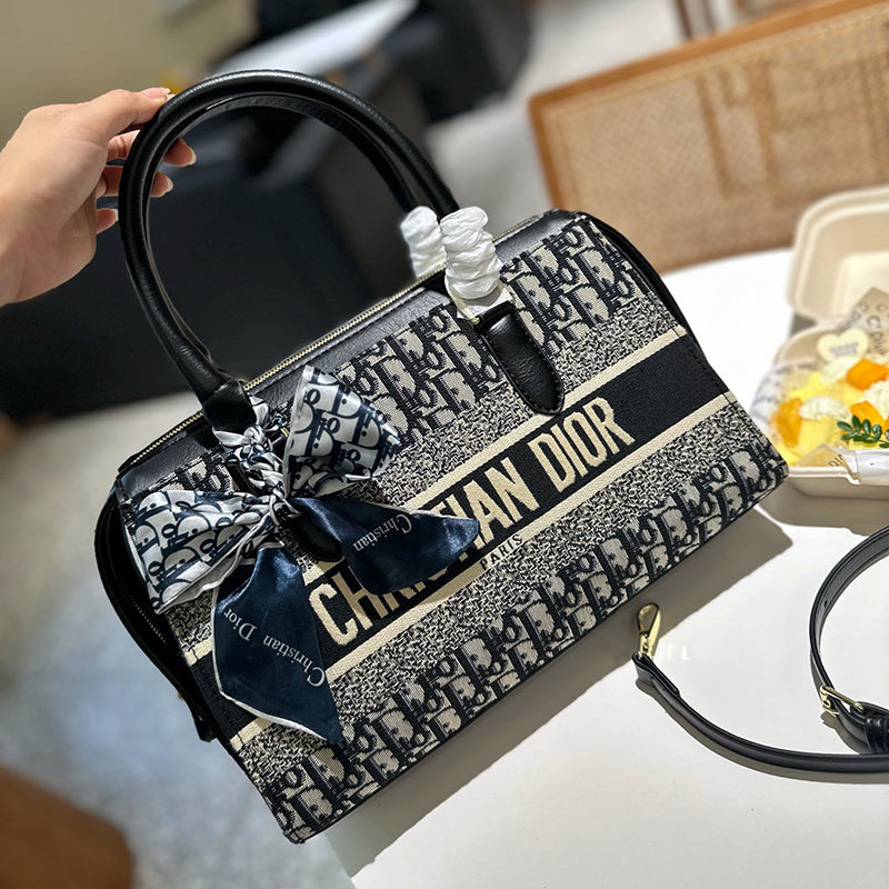 Fashion new pillow bag CWT1023081105