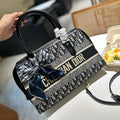 Fashion new pillow bag CWT1023081105