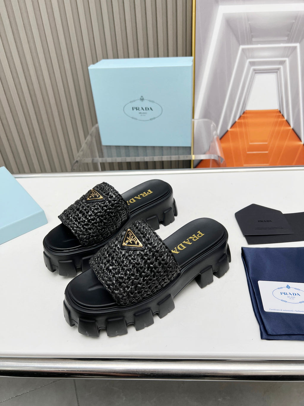 P Spring and Summer Sawtooth Roman Weave Ultra Light Thick Sole 0724071816