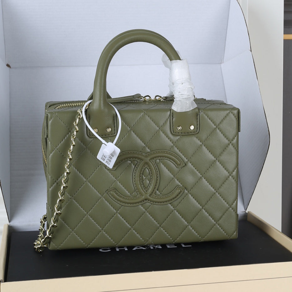 Retro Chain Bag Diamond Pattern Handle Cosmetic Bag Cosmetic Case 0725021301