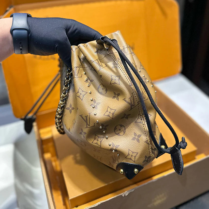 Luxury presbyopia bucket bag　1024072522
