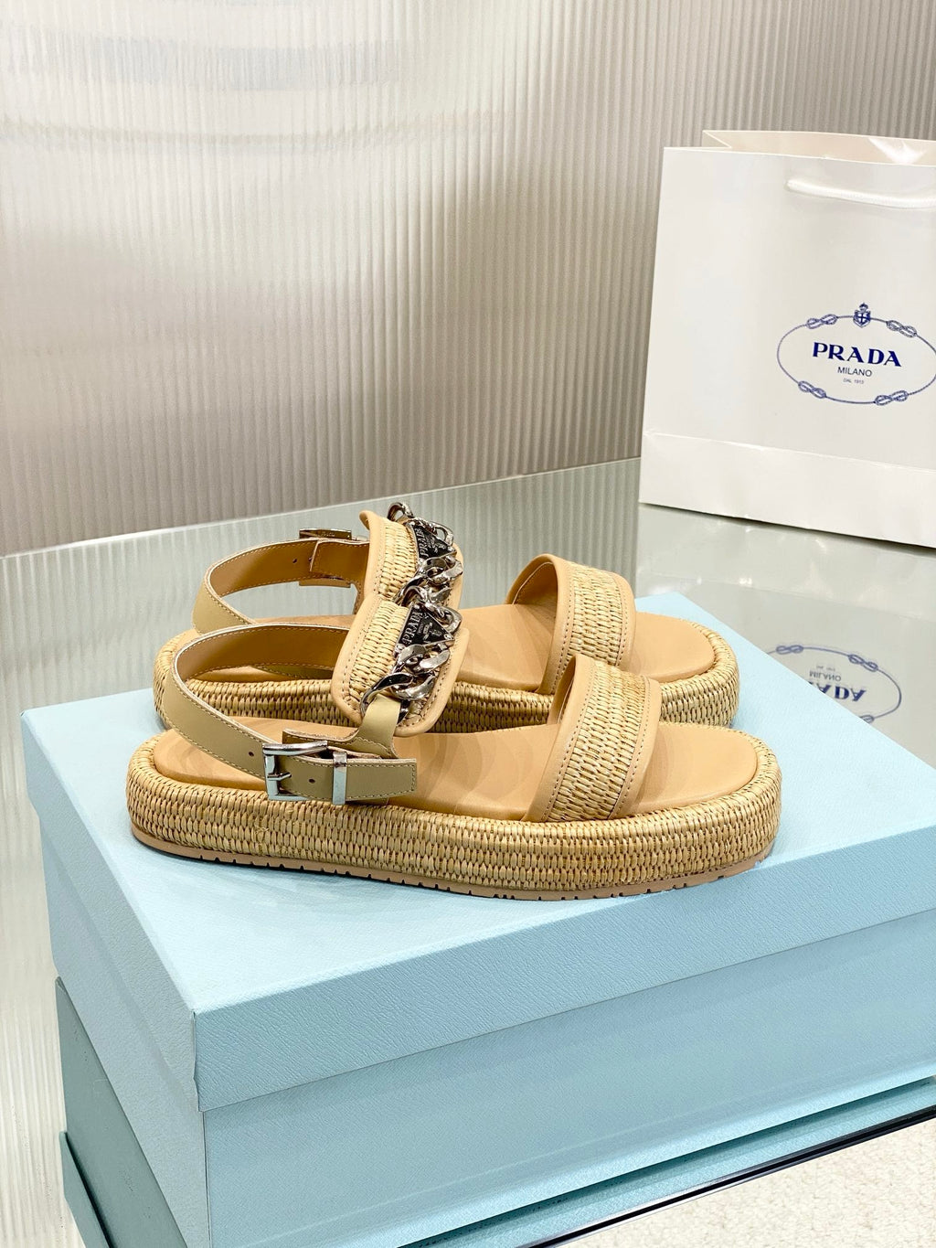 P woven raffia sandals 0724071818