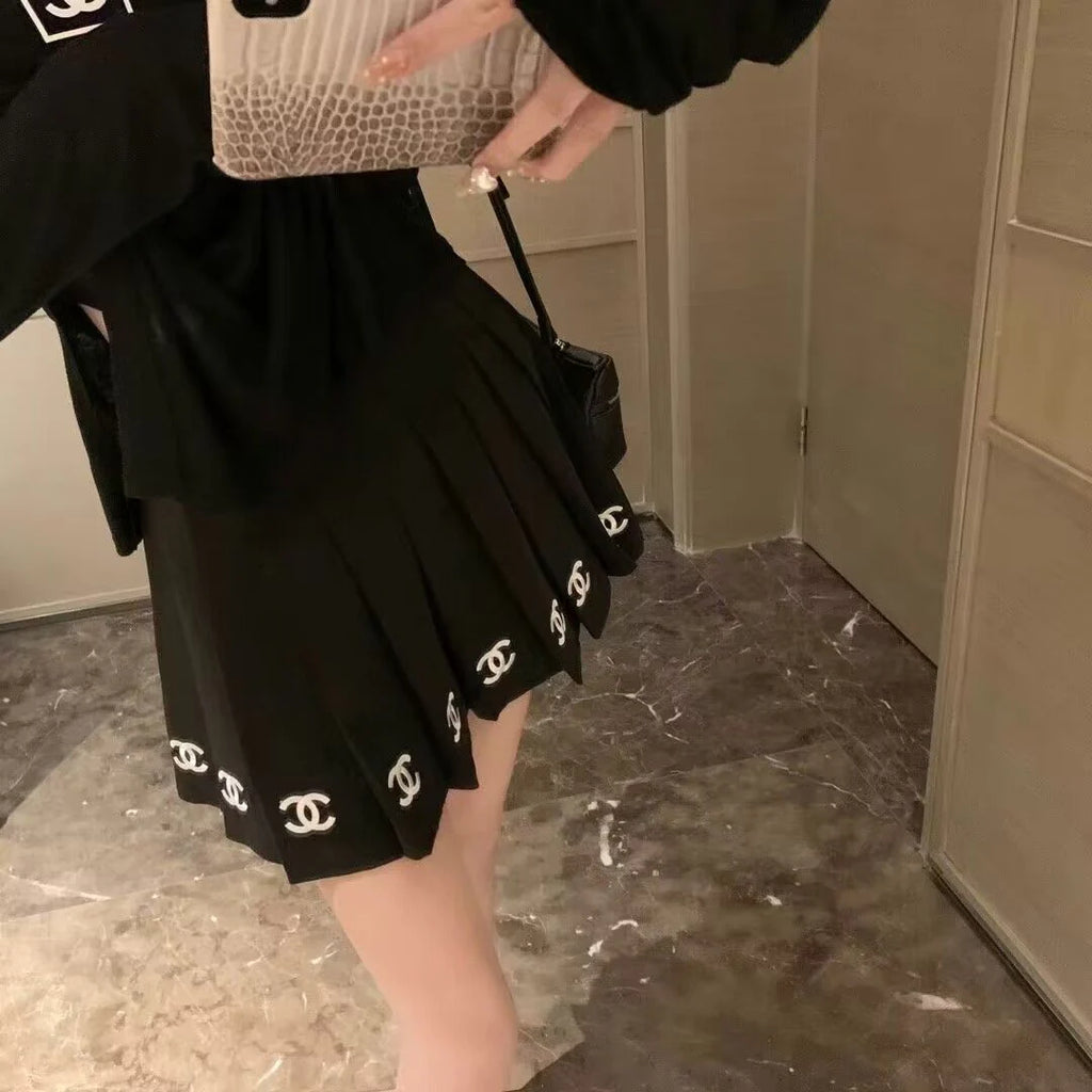 Spring And Summer New All-match High Waist Skirt Pleated Skirt 1024031211