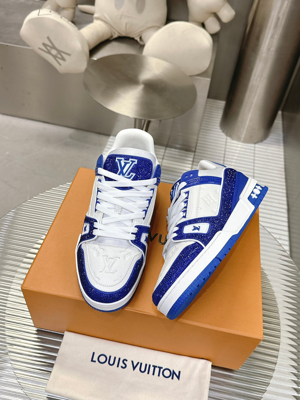L trainer fashion diamond sneakers 0725032601