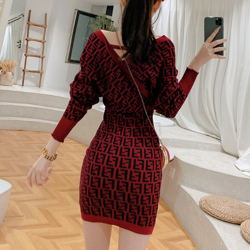 Fashion long sleeve knitted dress PF1023092010