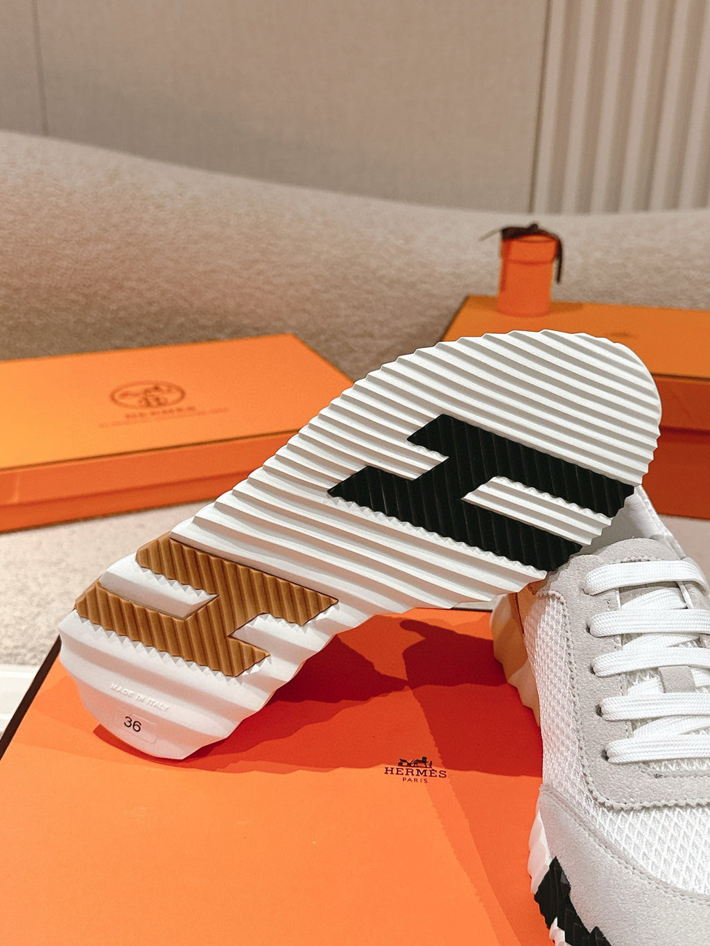 HM Bouncing sneaker 1824111308