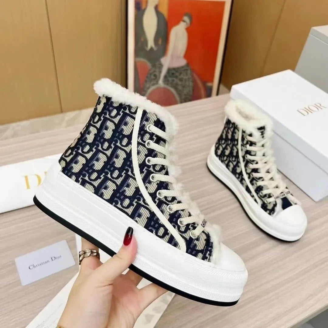 New casual embroidered letter wool shoes 1024103024