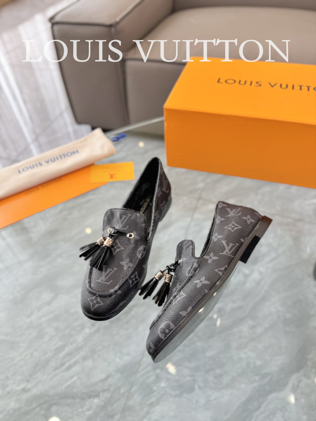 Unisex tassel printed loafers for men and women 0724052101