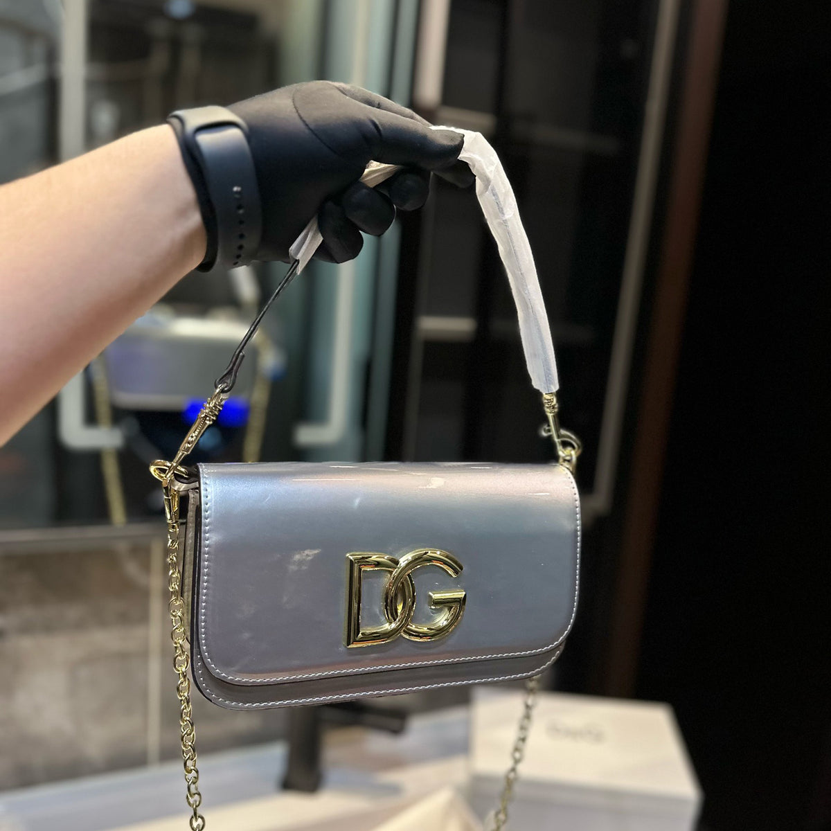 DG patent leather chain bag 0724050909