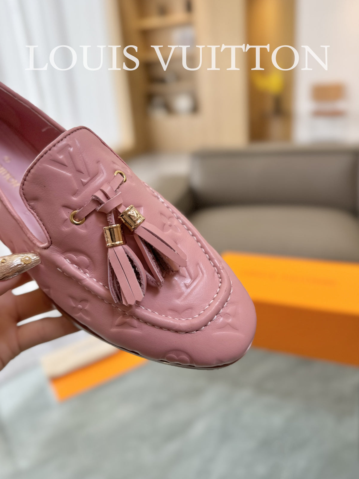 Unisex tassel printed loafers for men and women 0724052101