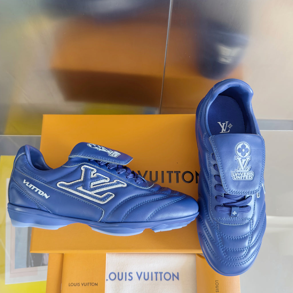 L-Footprint Series Couples Football Shoes 0725021401