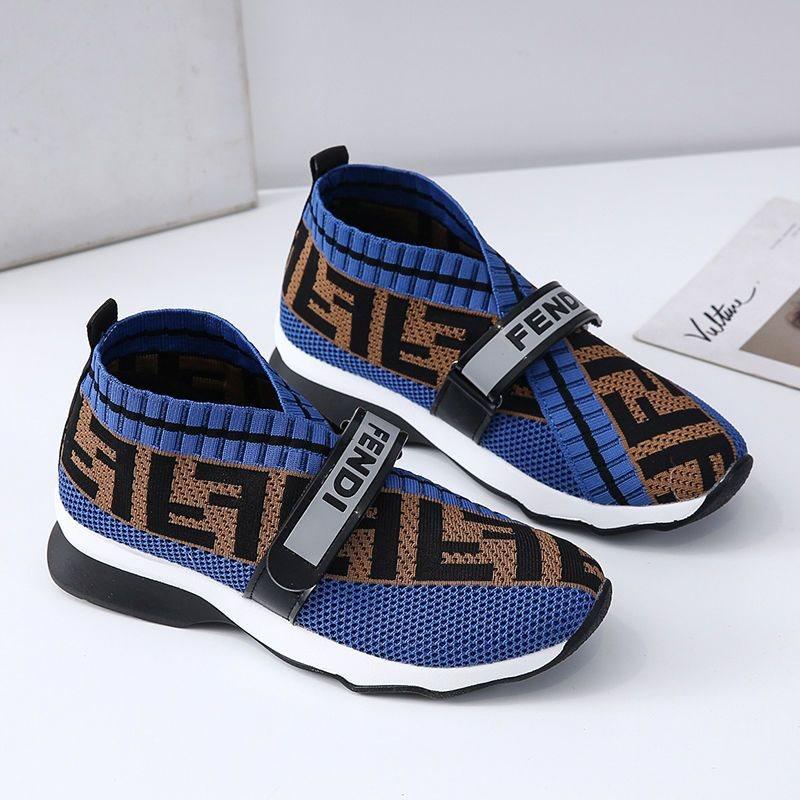 New Fashion Casual Breathable Sneaker 1024070928