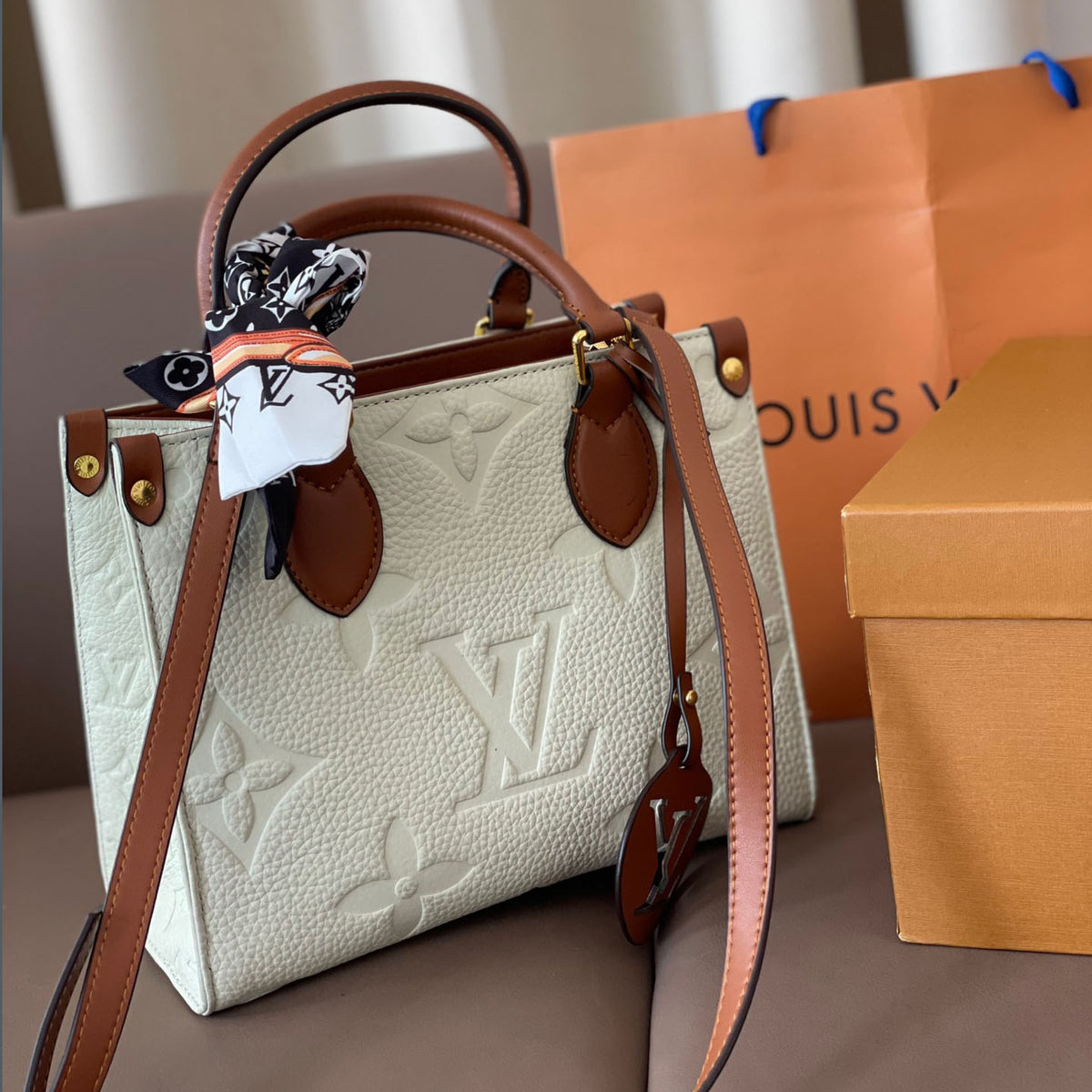 L Fashion Embossed Cowhide Bag XC24092411