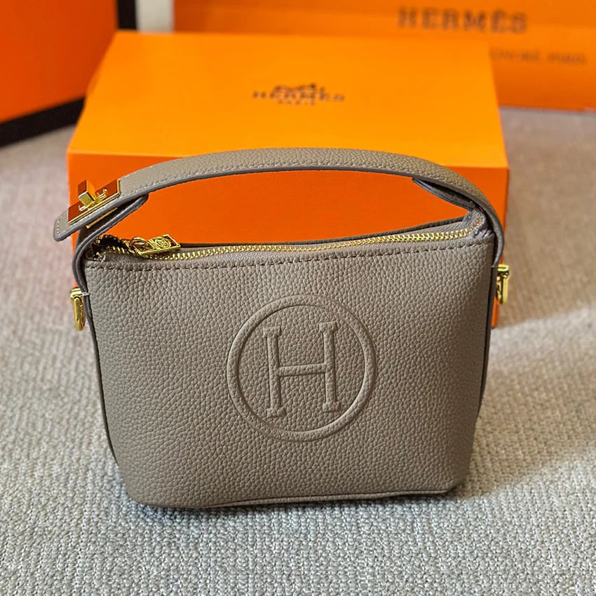 Fashion and versatile  bag 1024052806
