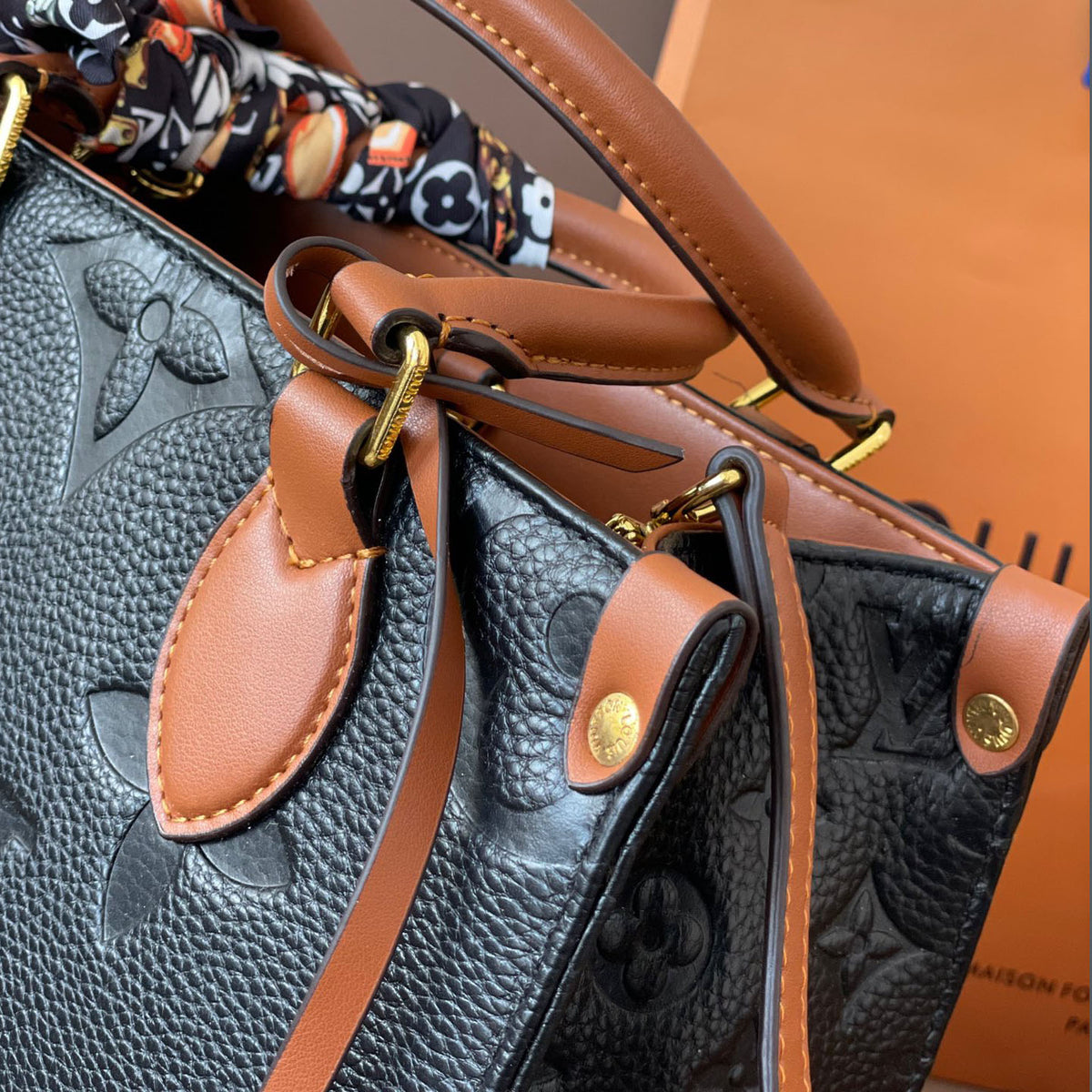 L Fashion Embossed Cowhide Bag XC24092411