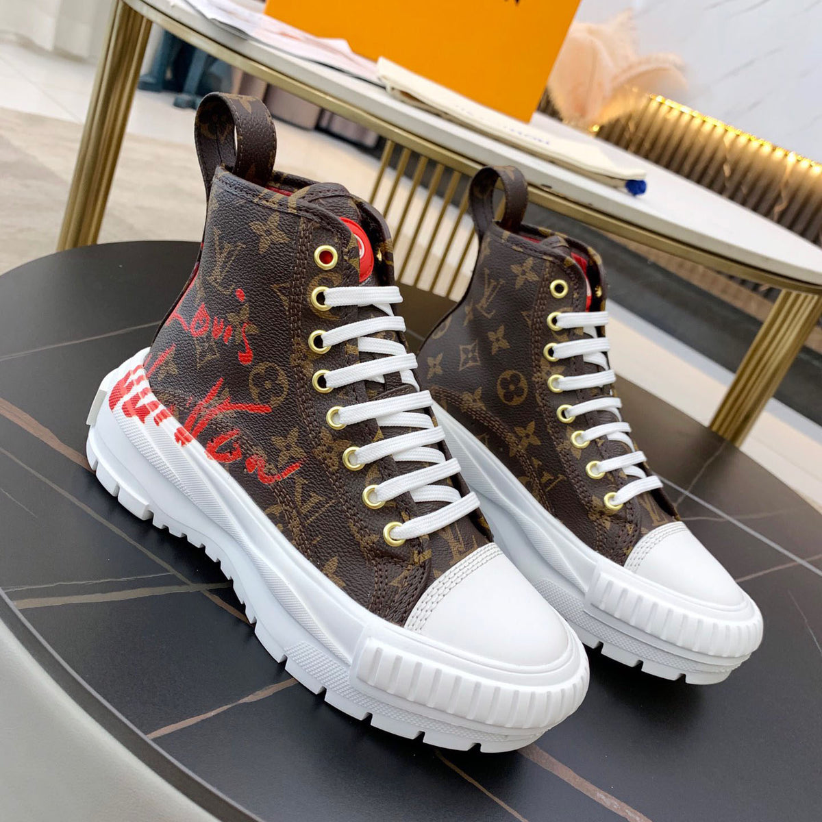 New Fashion Ladies Sneakers  SXC070101