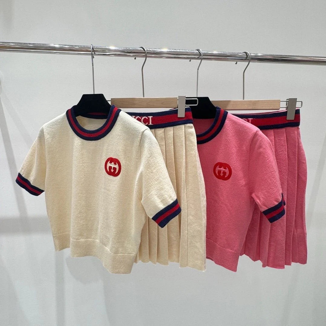Two-piece Spring And Summer New Clothing Short-sleeved 1024030814