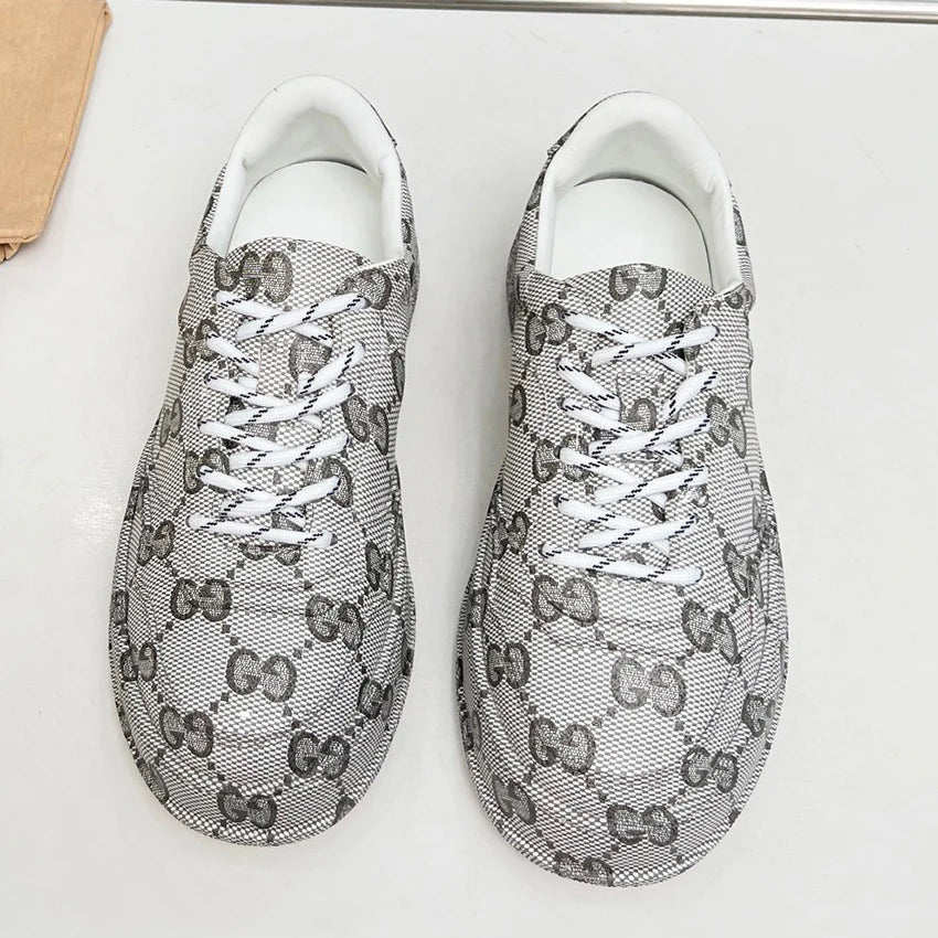 New thick soled casual sports board shoes 1024080126