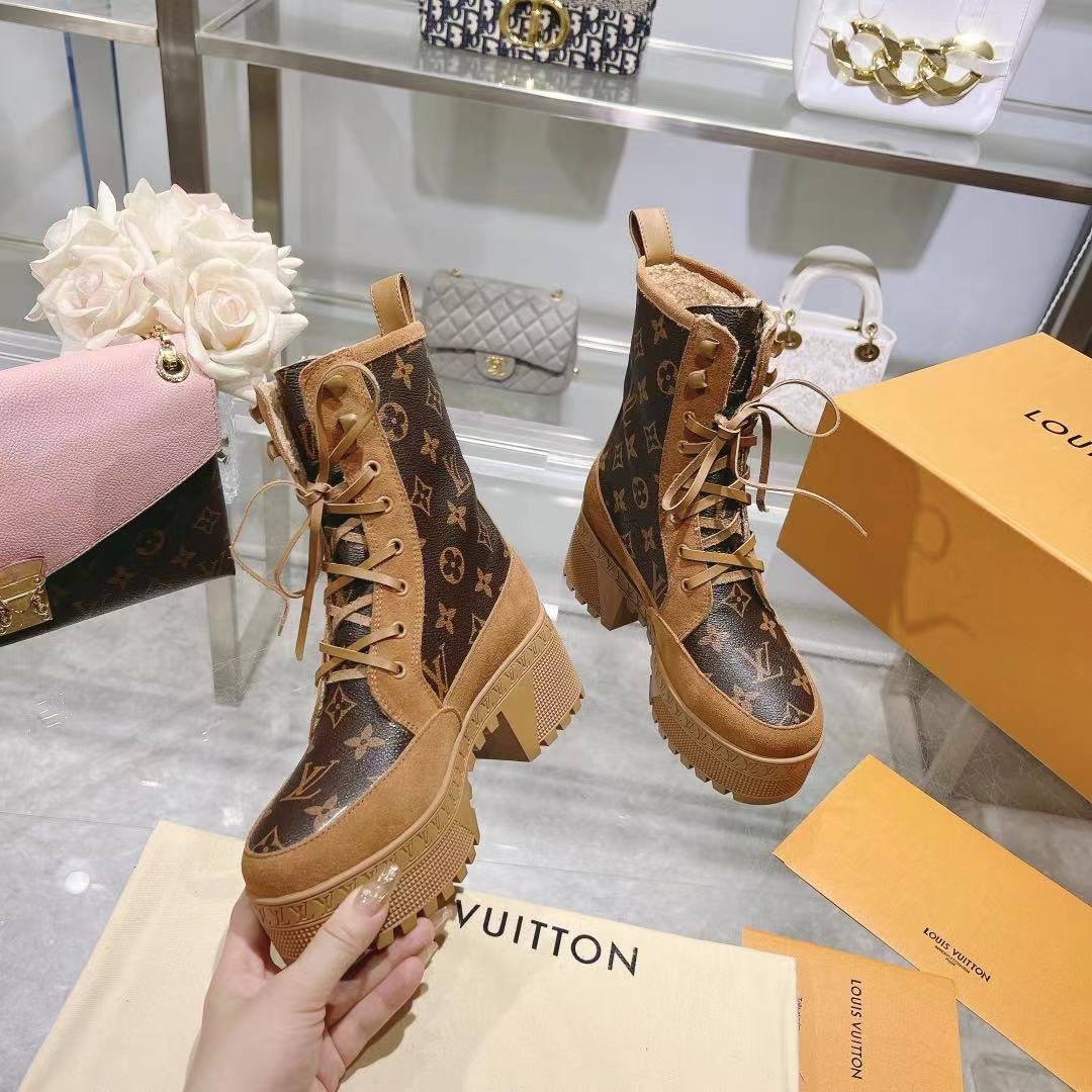 Fashion classic printed women's boots 1023120415