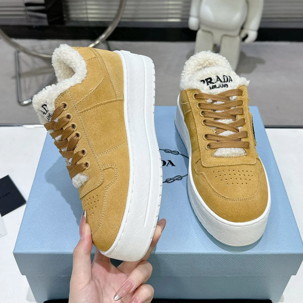 Sponge cake thick soled casual sports shoes 1024101514