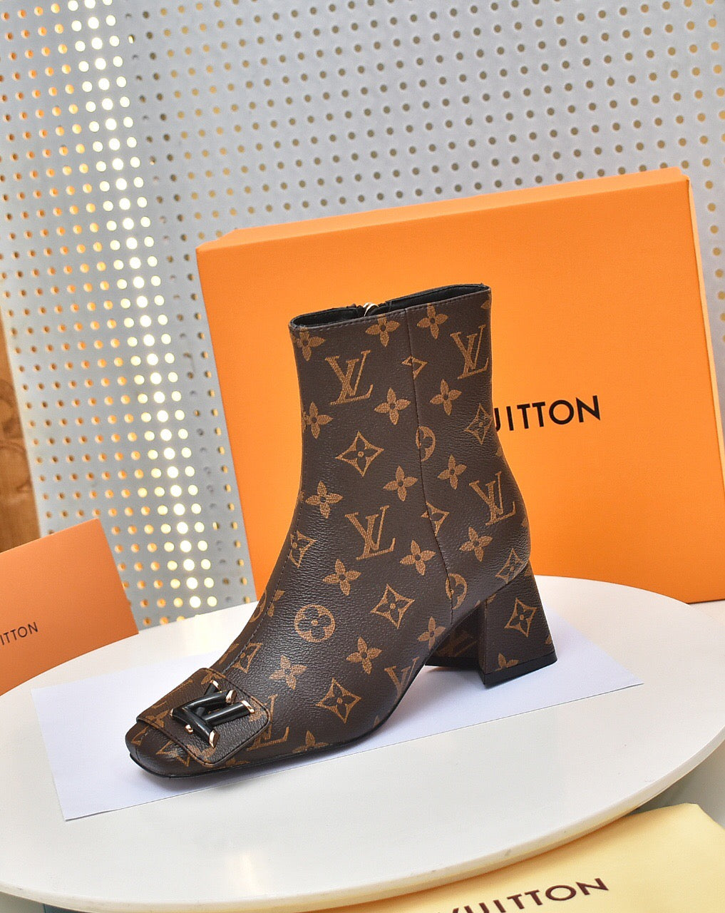23 new high-heeled boots XC07230802022