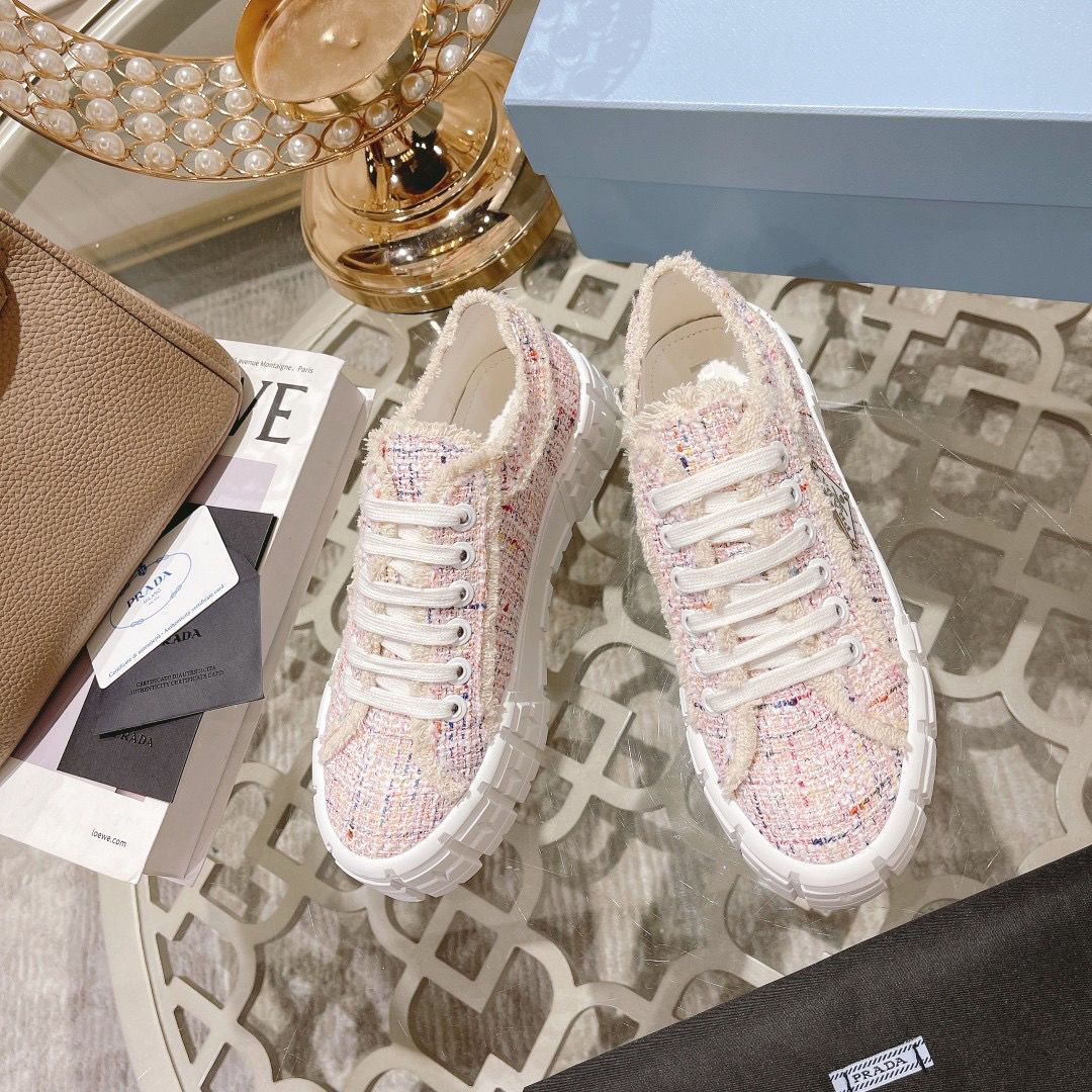New Thick-soled Muffin Board Shoes Women's Sports Shoes Casual 1024052725