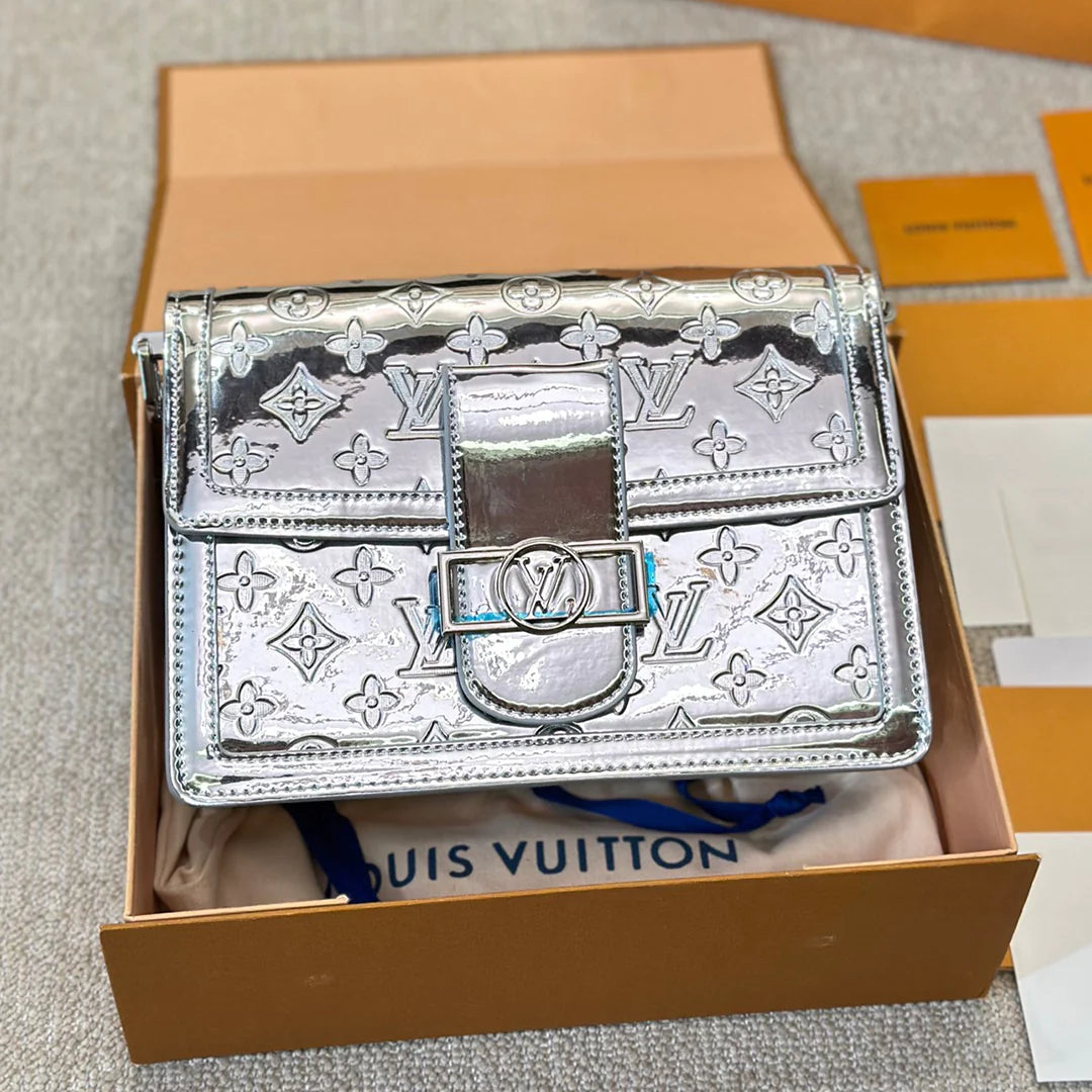 New Fashion Versatile Casual Crossbody Bag 1024032232