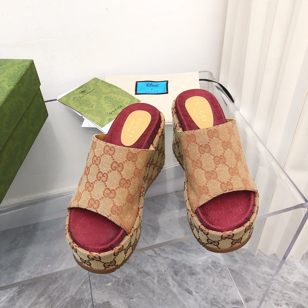 NEW LIMITED EDITION PLATFORMSLIPPERS