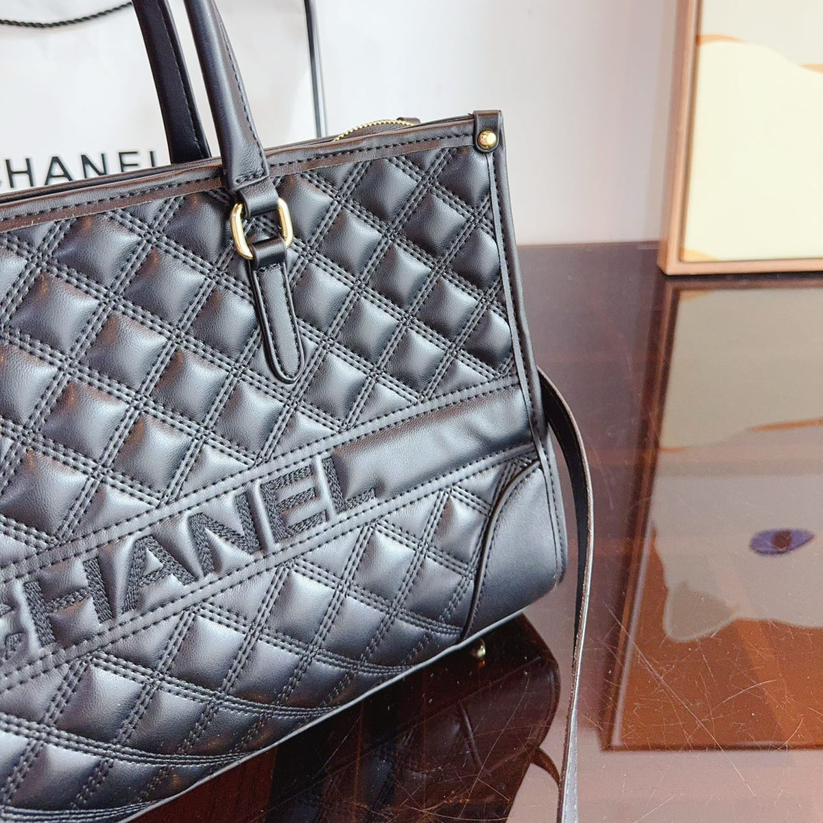 CHL Classic Tote XC24092508