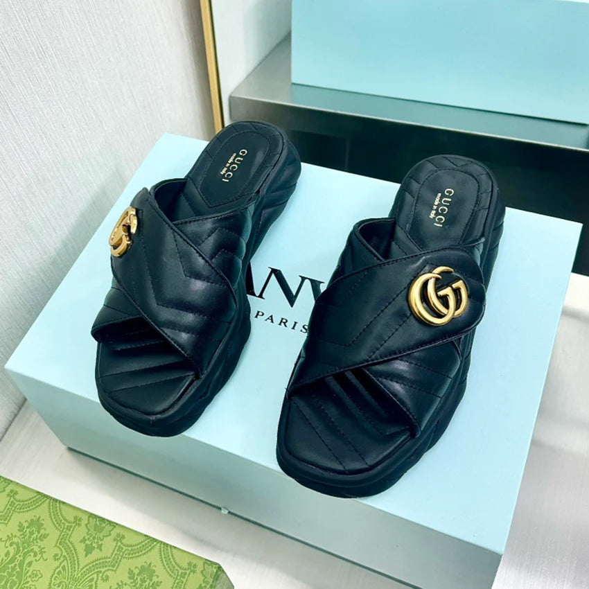 New pleated bread slippers 1024071015