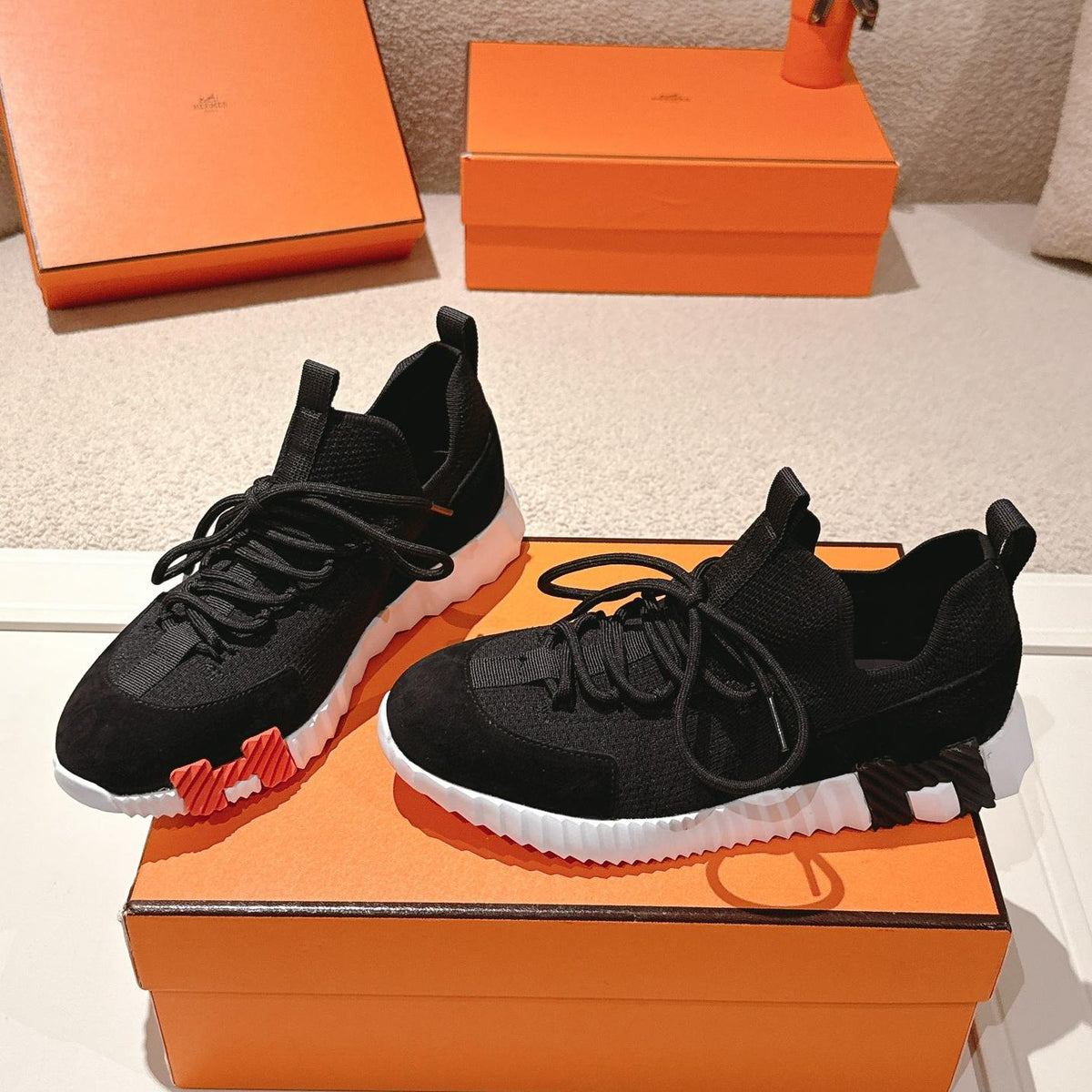 H Classic Couple Style Fly Knit Casual Sneakers 0726060802