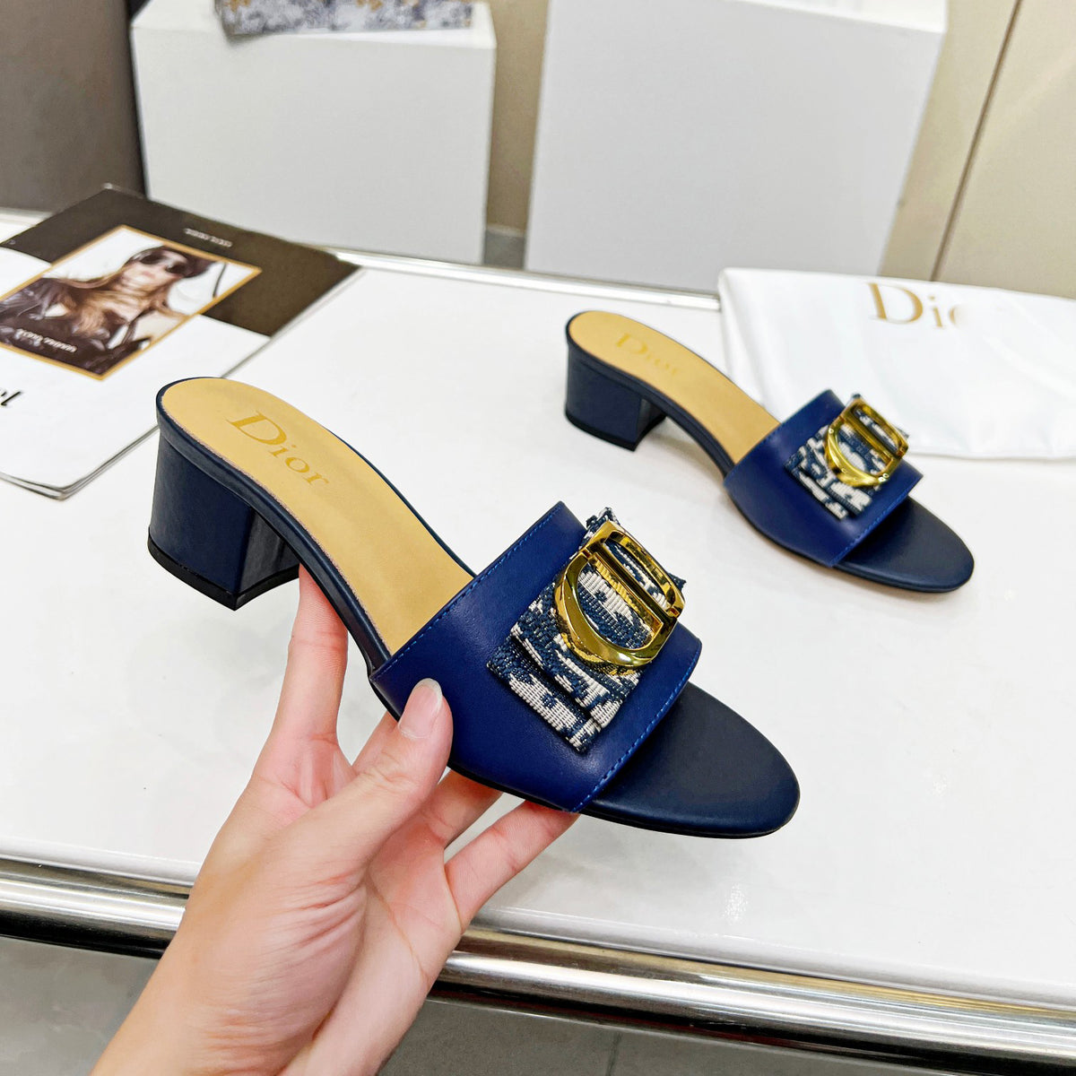 low heel metal sandals 03082